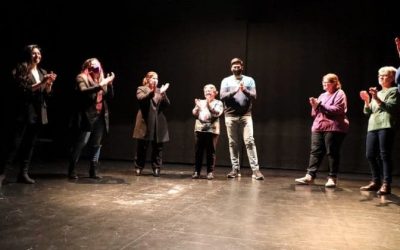 Escuela de teatro para mayores no actores en el Centro Sociocultural Joan Miró de Móstoles
