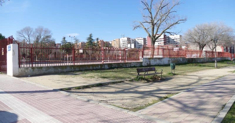 Móstoles rehabilitará las pistas deportivas, lúdicas y de recreo de Las Cumbres y la calle Granada