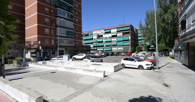 Nueva imagen para la plaza interbloques entre las calles Bureba y Rioja de Leganes