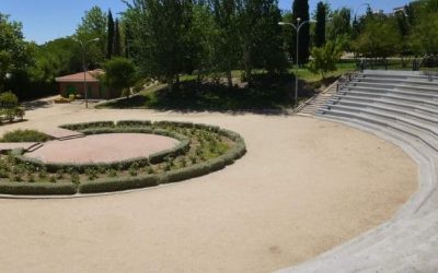 Las sesiones del programa Escuela de Familias y Adolescencia se trasladan al parque de La Paz en verano