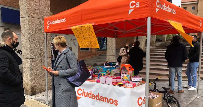 Ciudadanos (Cs) organiza una recogida de juguetes en beneficio de Cruz Roja Móstoles